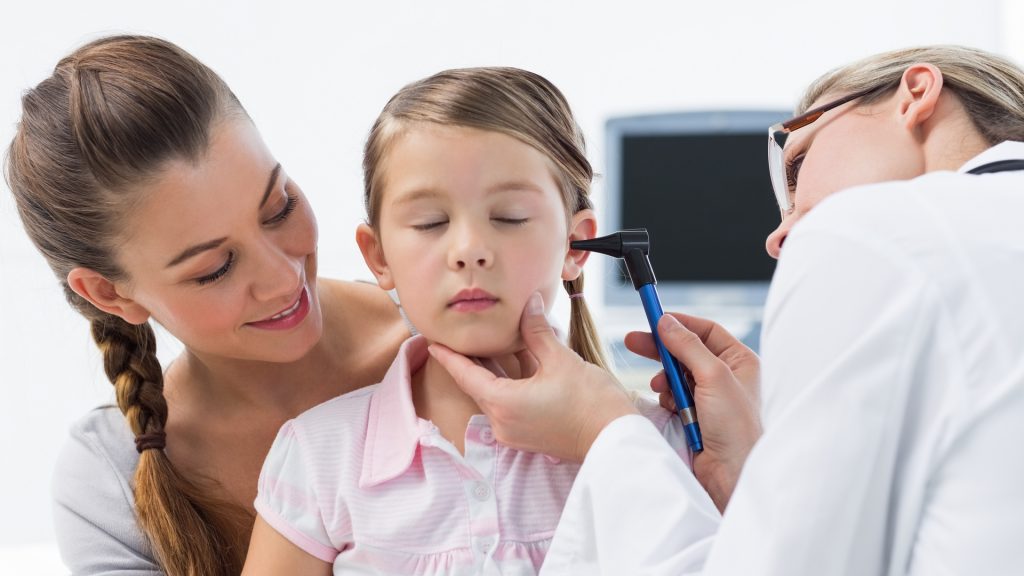 Amplio cuadro médico de especialistas pediátricos